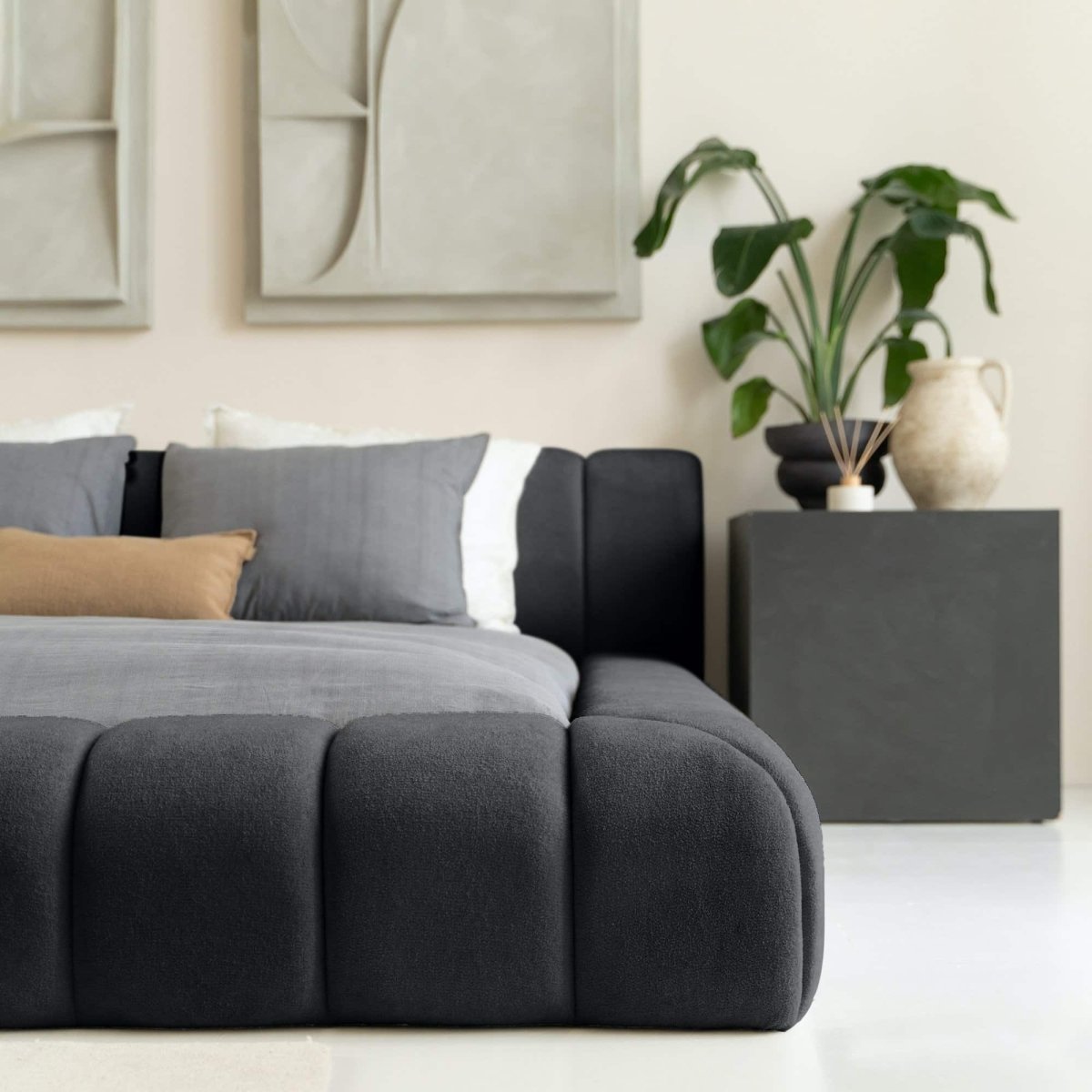 Mörgenn Adore Bed - Met of zonder Matras - Incl. Dekbed en Kussens 160x200 Antraciet Geen Matras - Mörgenn