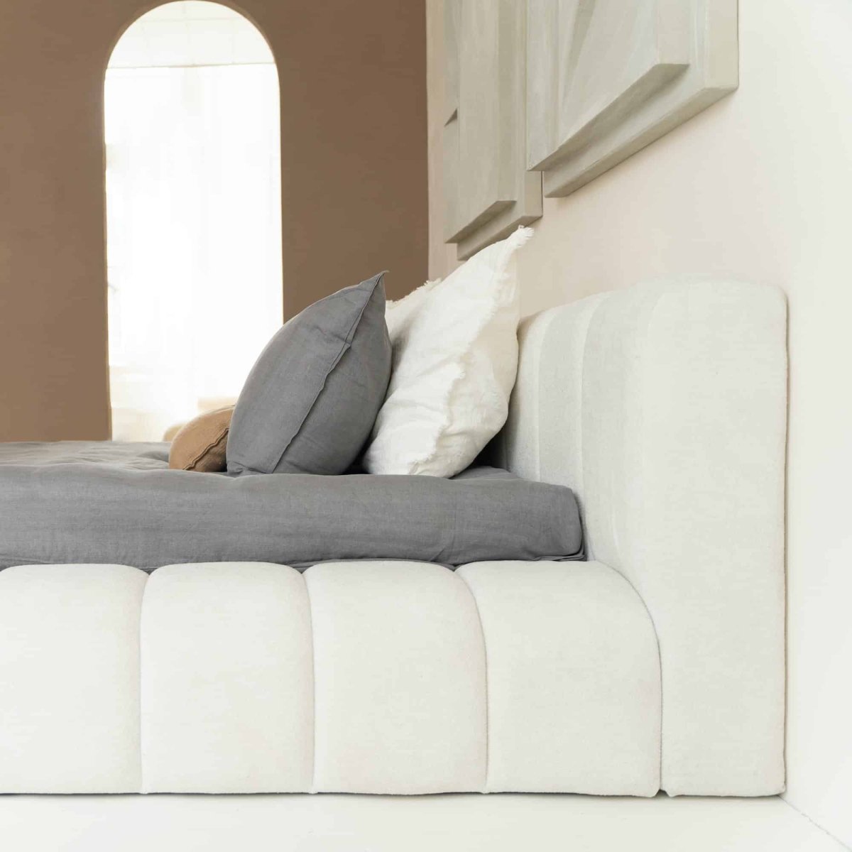 Mörgenn Adore Bed - Met of zonder Matras - Incl. Dekbed en Kussens 160x200 Beige Geen Matras - Mörgenn
