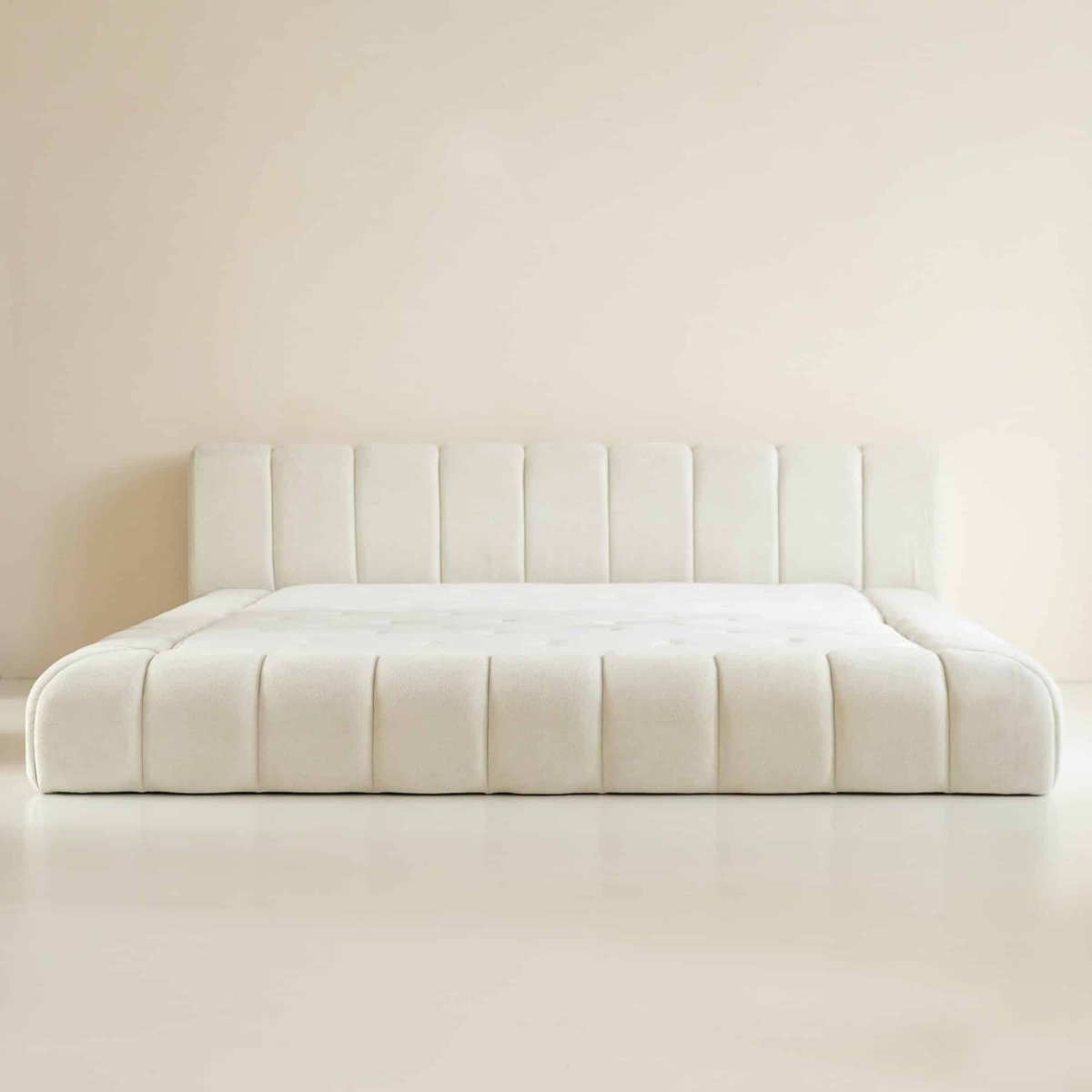 Mörgenn Adore Bed - Met of zonder Matras - Incl. Dekbed en Kussens 160x200 Beige Geen Matras - Mörgenn